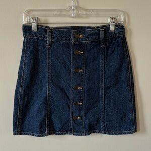 Levi’s A Line button front Denim Mini Skirt size 27